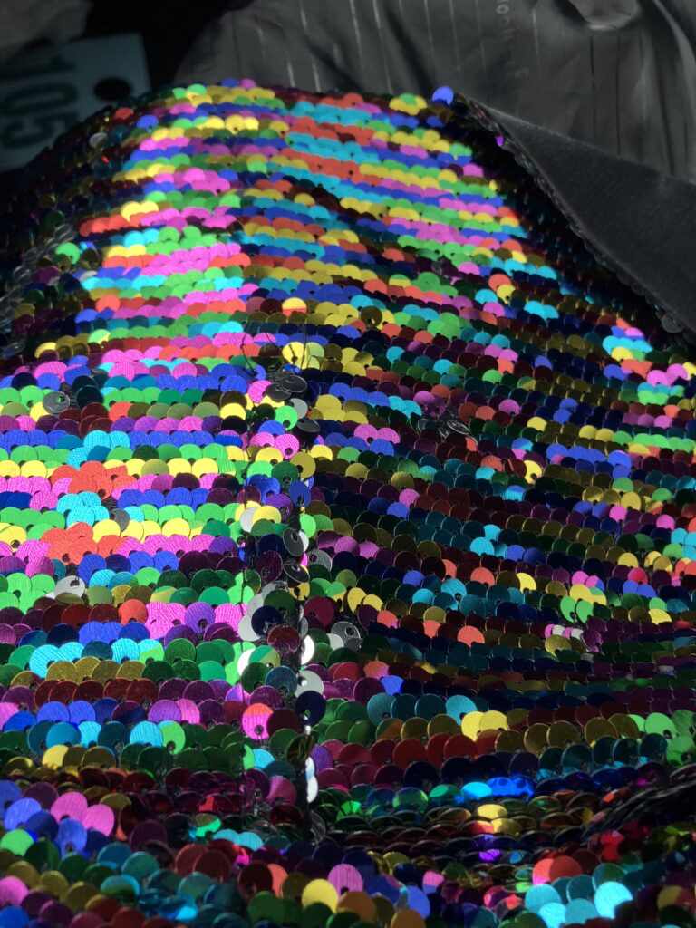 230320 - rainbow sequins